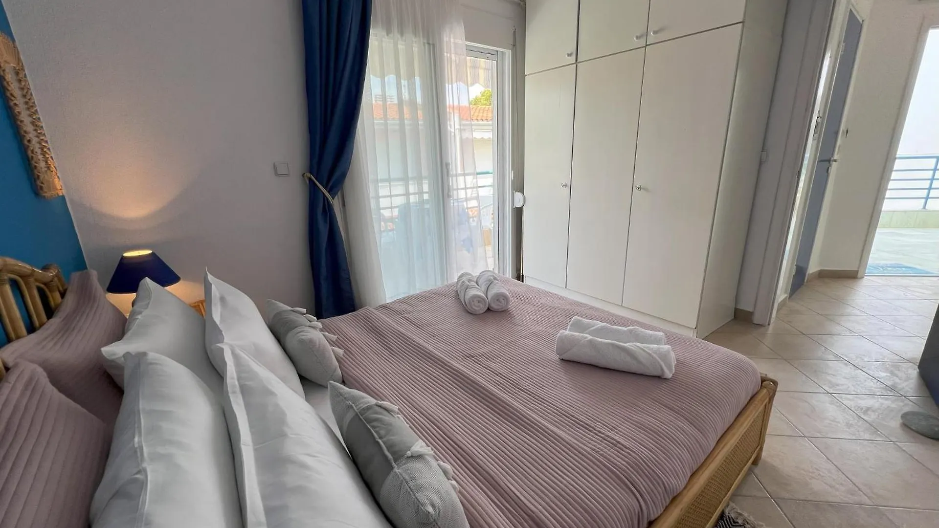Toroni Blue Pearl Apartment 0*,
