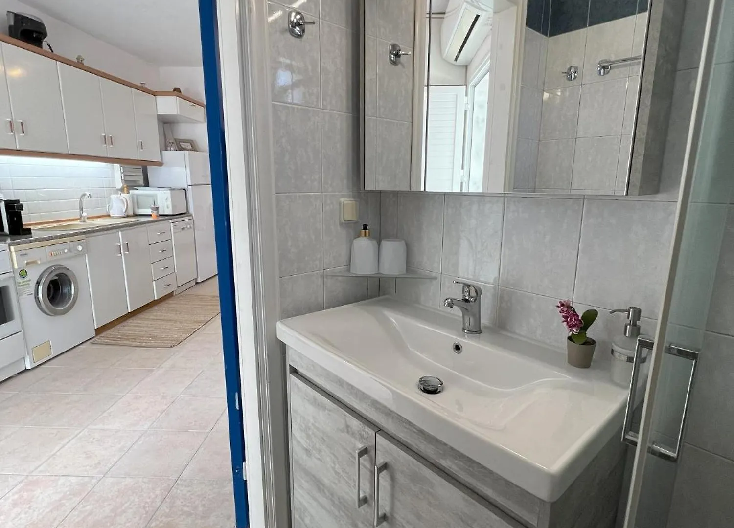 Toroni Blue Pearl Apartment